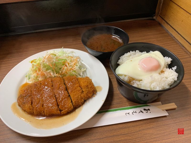 キッチンつぼ ミンチカツ定食